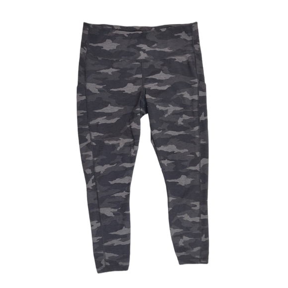Athleta Ultimate Stash Pocket Camo 7/8 Tight, Heather Grey - Picture 6 of 16